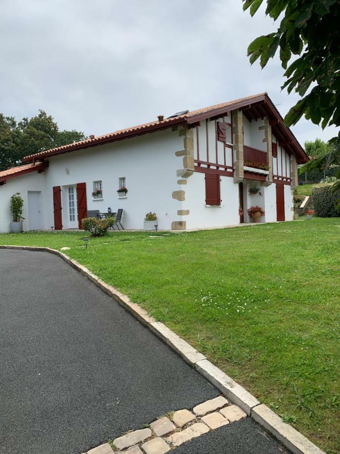 أركونغ Villa Les Hortensias B&B المظهر الخارجي الصورة