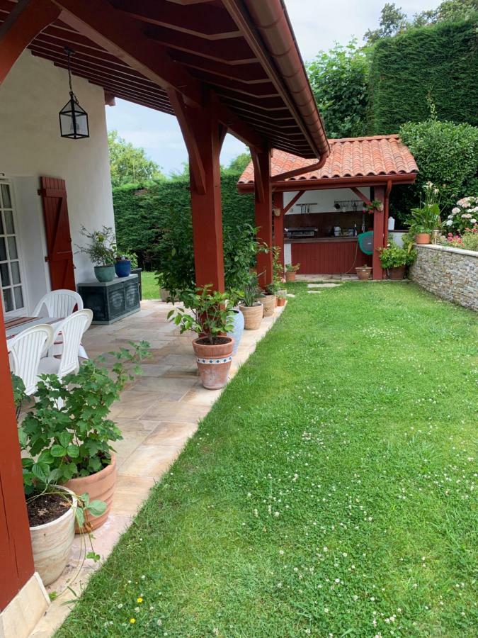 أركونغ Villa Les Hortensias B&B المظهر الخارجي الصورة